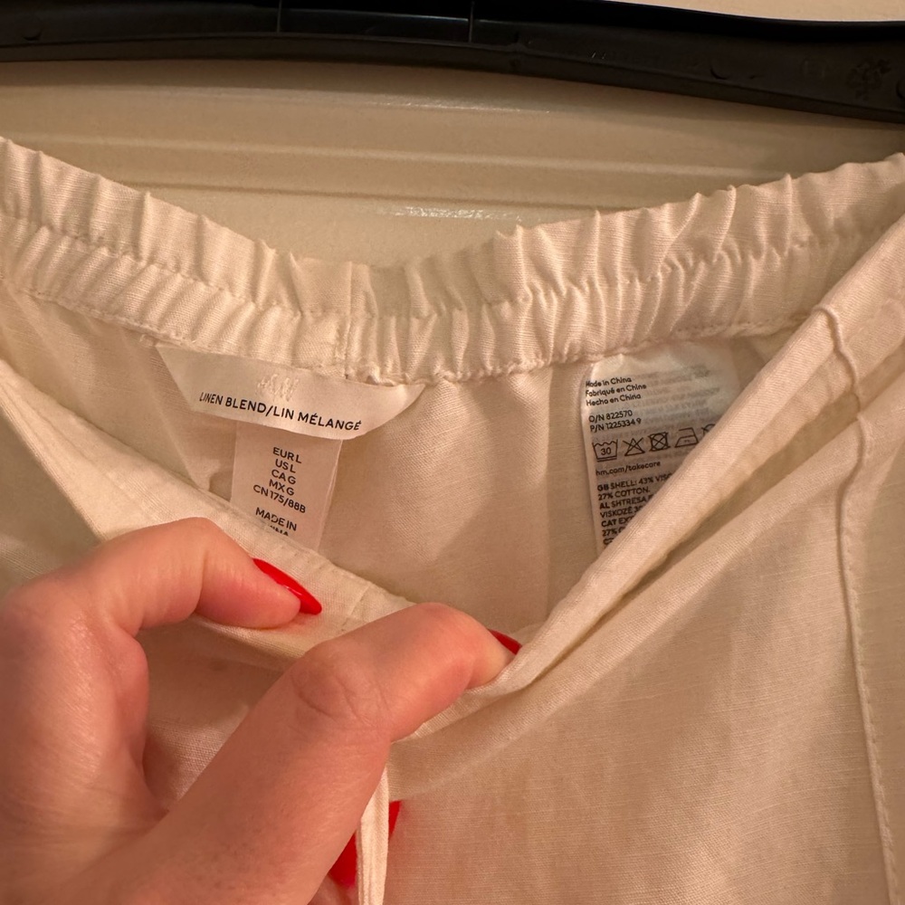 Cream Wide-Leg Pants - Picture 4 of 6